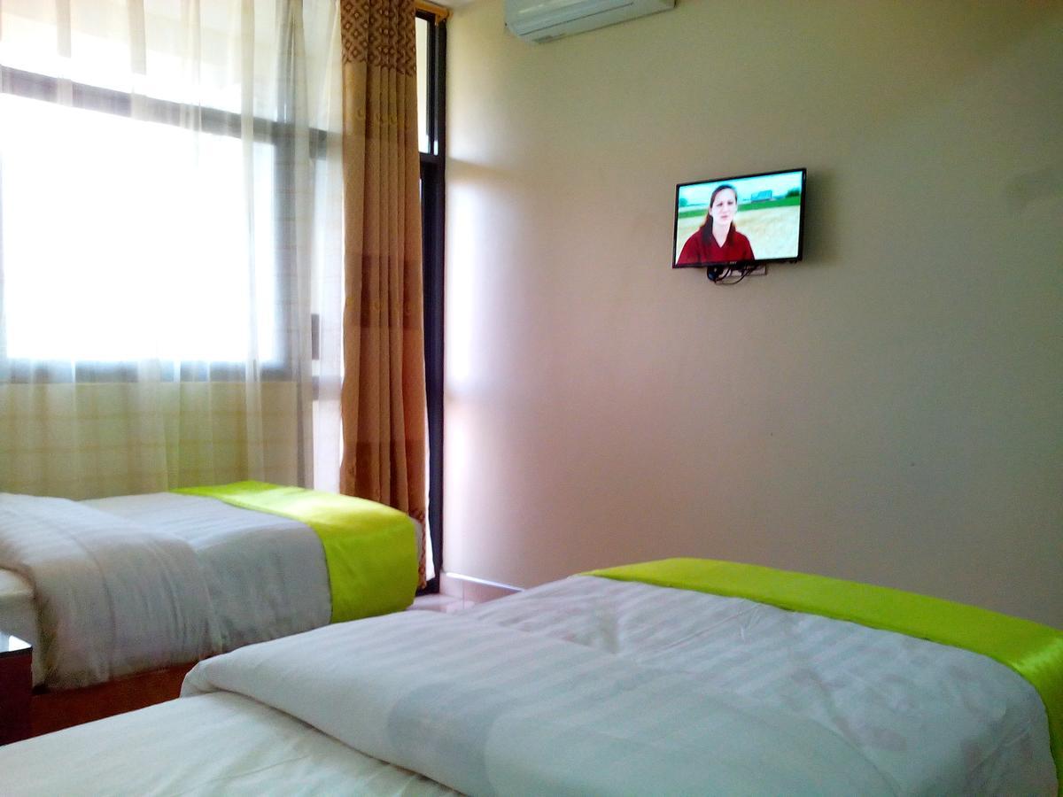 Hotel Ok 坎帕拉 外观 照片