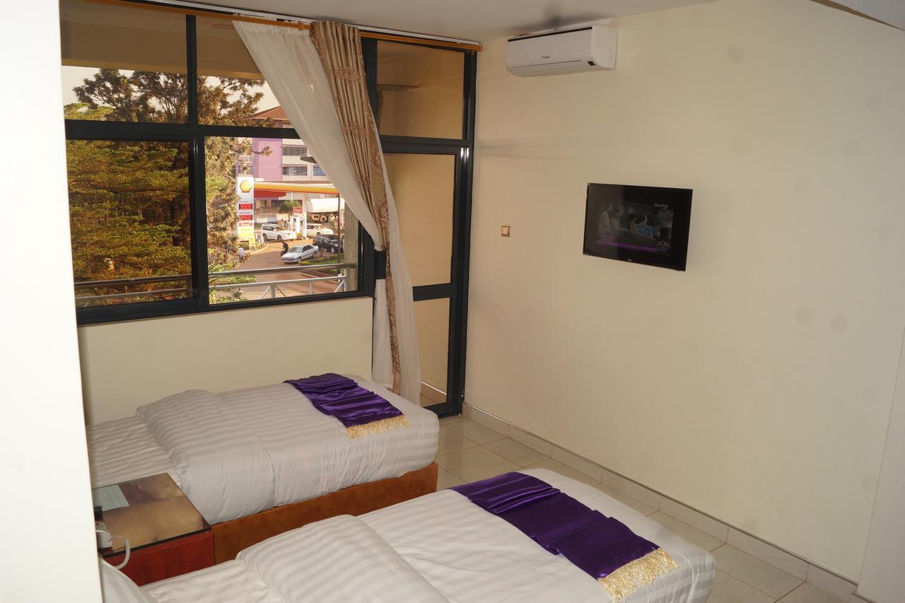 Hotel Ok 坎帕拉 外观 照片
