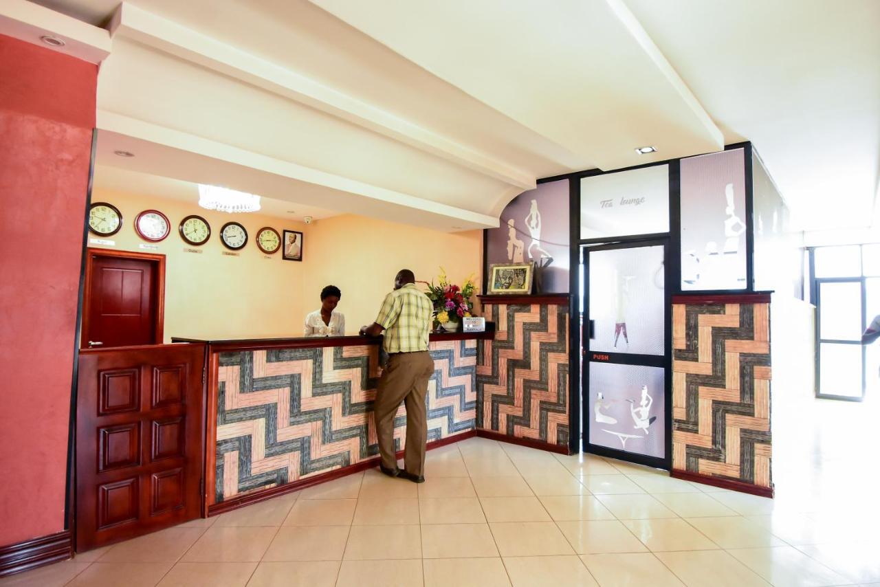 Hotel Ok 坎帕拉 外观 照片
